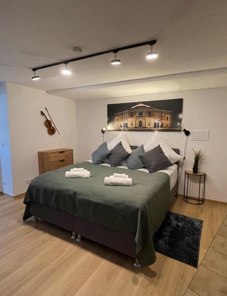 Apartment Violine1 Am Bahnhof-City Bayreuth Ngoại thất bức ảnh