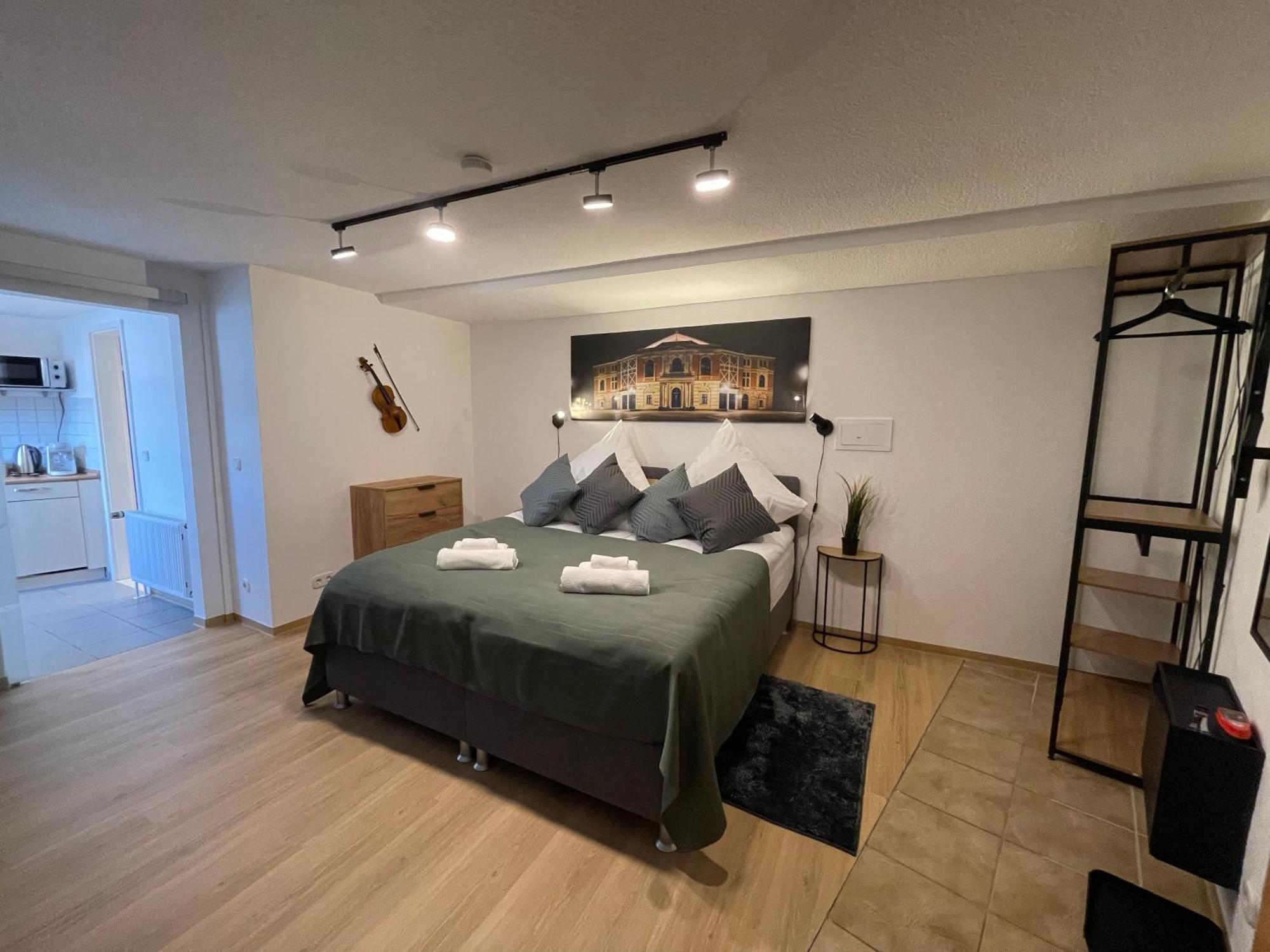 Apartment Violine1 Am Bahnhof-City Bayreuth Ngoại thất bức ảnh