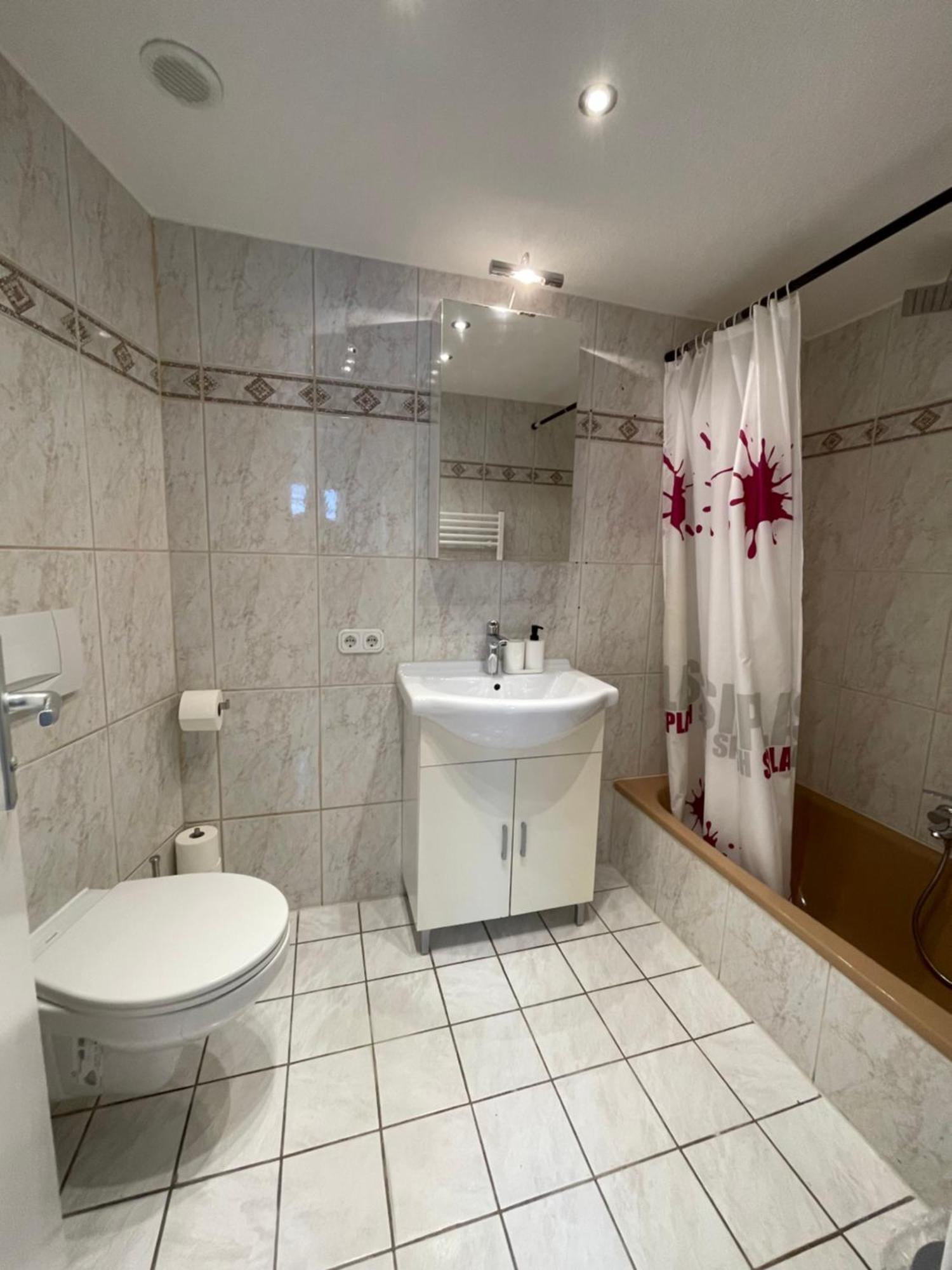 Apartment Violine1 Am Bahnhof-City Bayreuth Ngoại thất bức ảnh