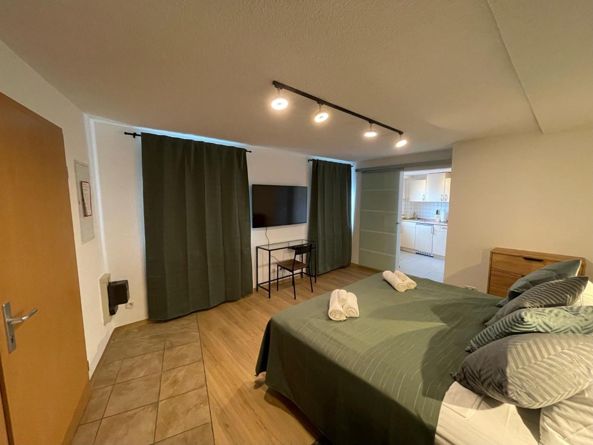 Apartment Violine1 Am Bahnhof-City Bayreuth Ngoại thất bức ảnh